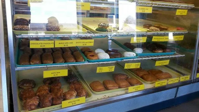 Don's Donuts & Julie's Java